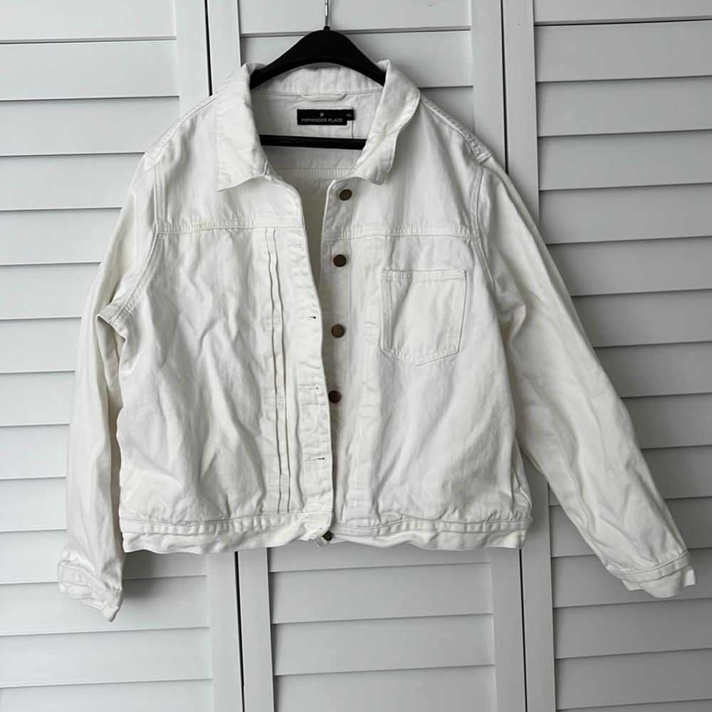 EUC Pomander Place White Denim Jacket XXL